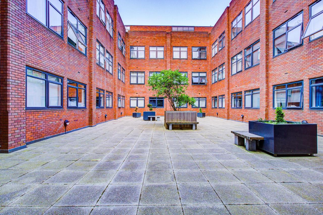 The Landmark, Lutons Best Location Luton  Exteriör bild
